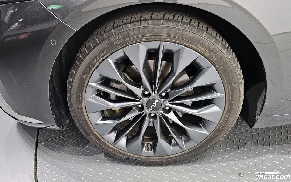 Kia K8 2.5 2WD 2023 — миниатюра 2