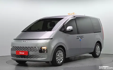 Hyundai Staria 2024 купить в Москве