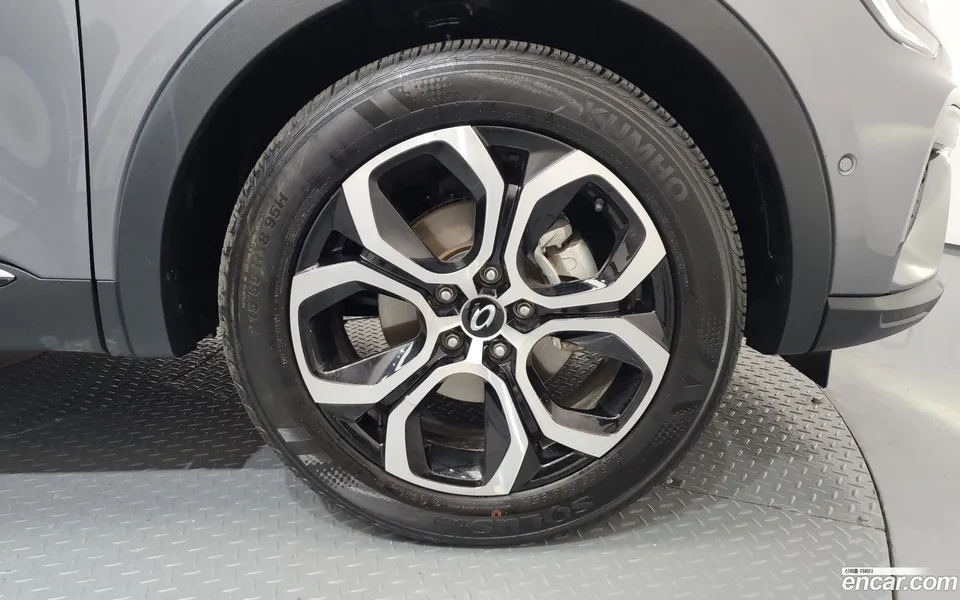 Renault Samsung XM3 (Arkana) 1.6 E-TECH 2024 — миниатюра 2