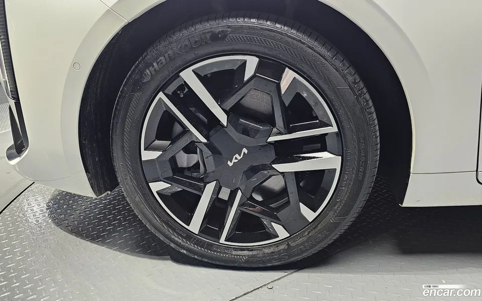Kia K8 2.5 2WD 2025 — миниатюра 2