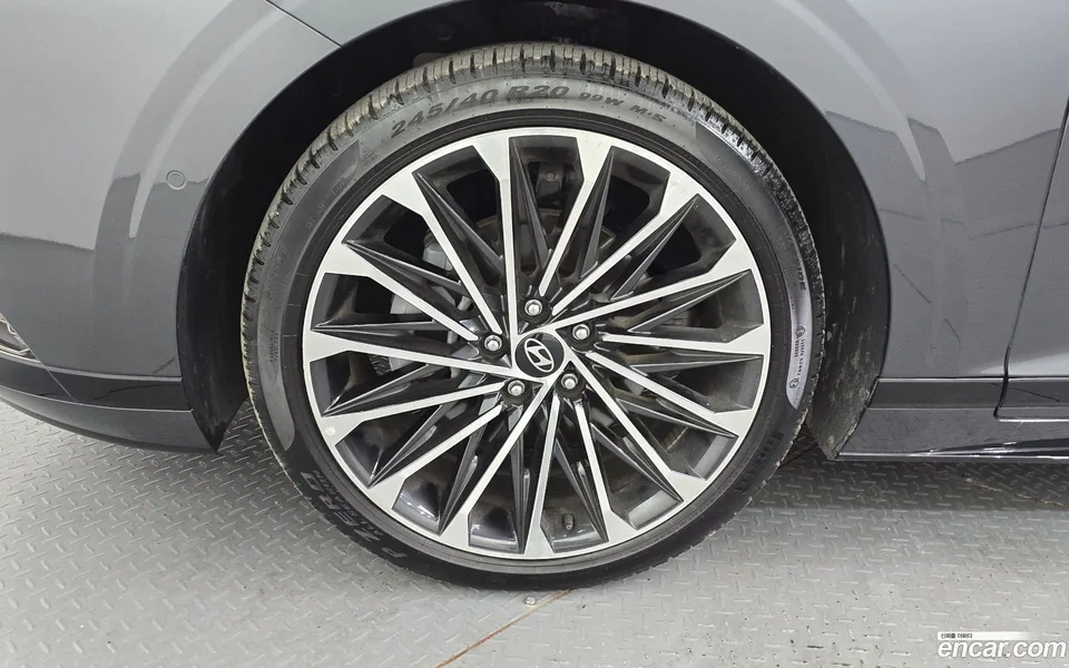 Hyundai Grandeur 2.5 2WD 2024 — миниатюра 2