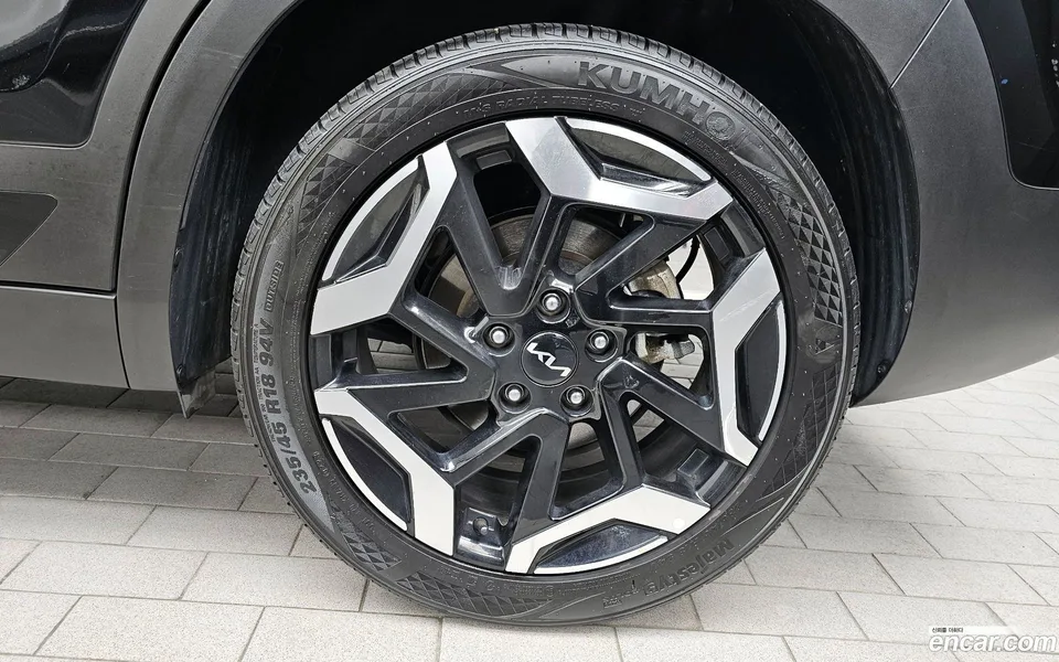 Kia Seltos 1.6 2WD 2023 — миниатюра 2