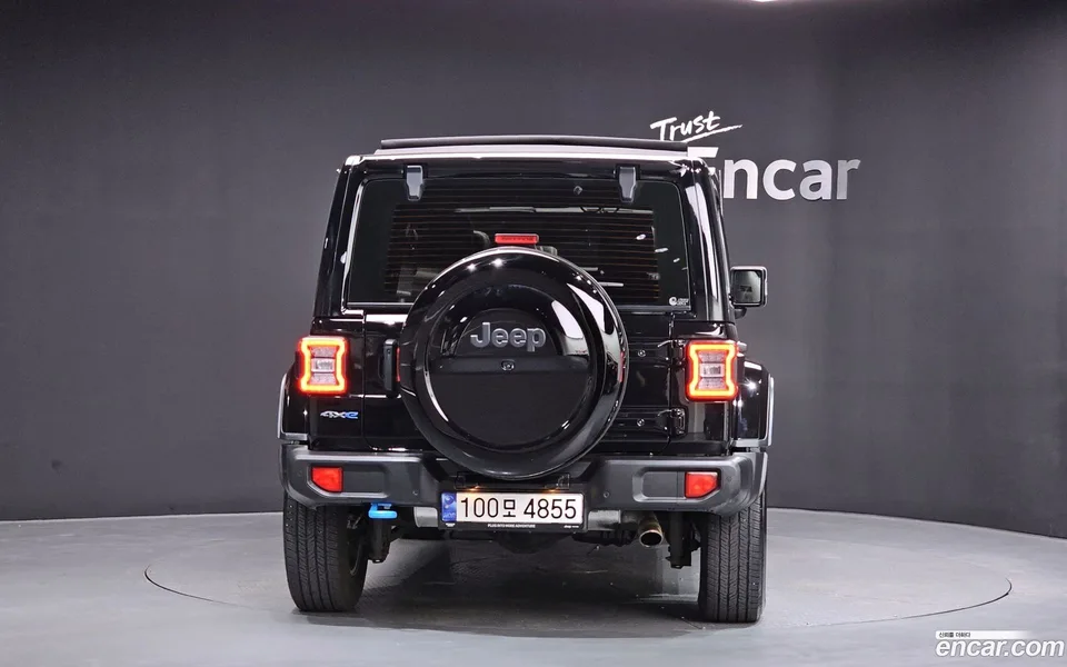 Jeep Wrangler 2.0 4 4xe 2022 — миниатюра 4