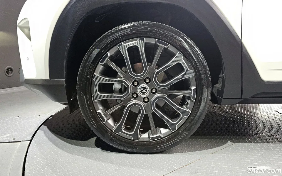 KG Mobility Torres 1.5 2WD 2022 — миниатюра 2