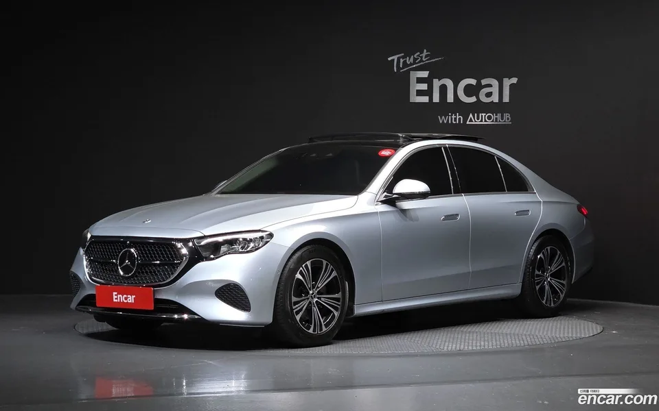 Mercedes-Benz E-Class E200 2024 — фото 1, купить с доставкой в Москву