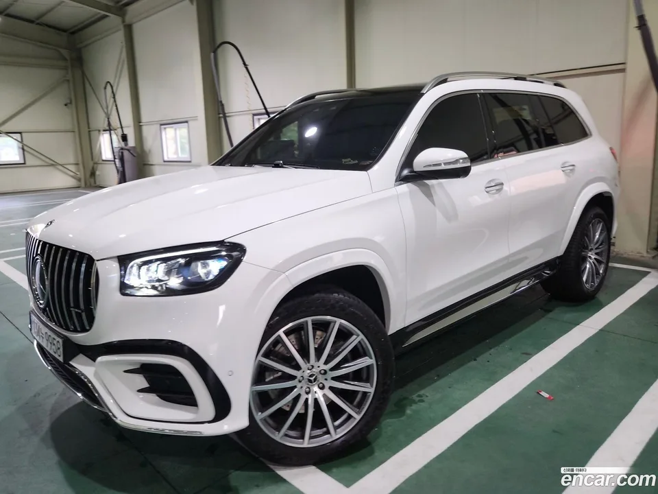 Mercedes-Benz GLS-Class GLS450 4MATIC 2025 — фото 1, купить с доставкой в Москву
