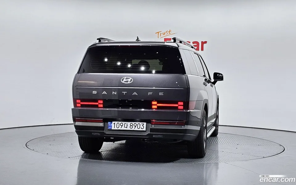 Hyundai SantaFe HEV 1.6 2WD 2023 — миниатюра 4