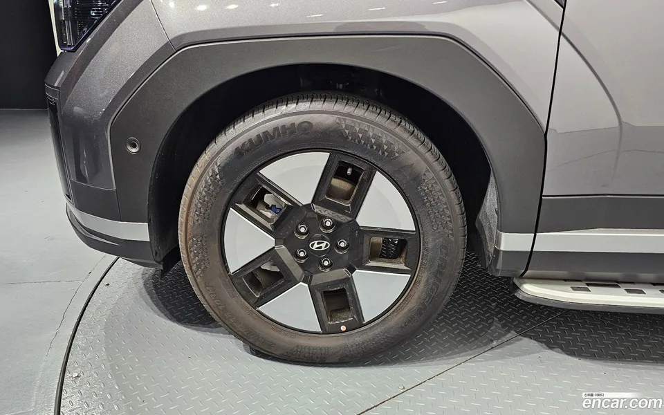 Hyundai SantaFe HEV 1.6 2WD 2023 — миниатюра 5