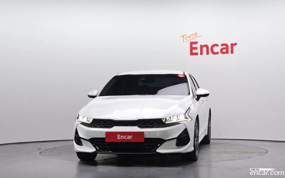 Kia K5 2.0 2023 — миниатюра 3
