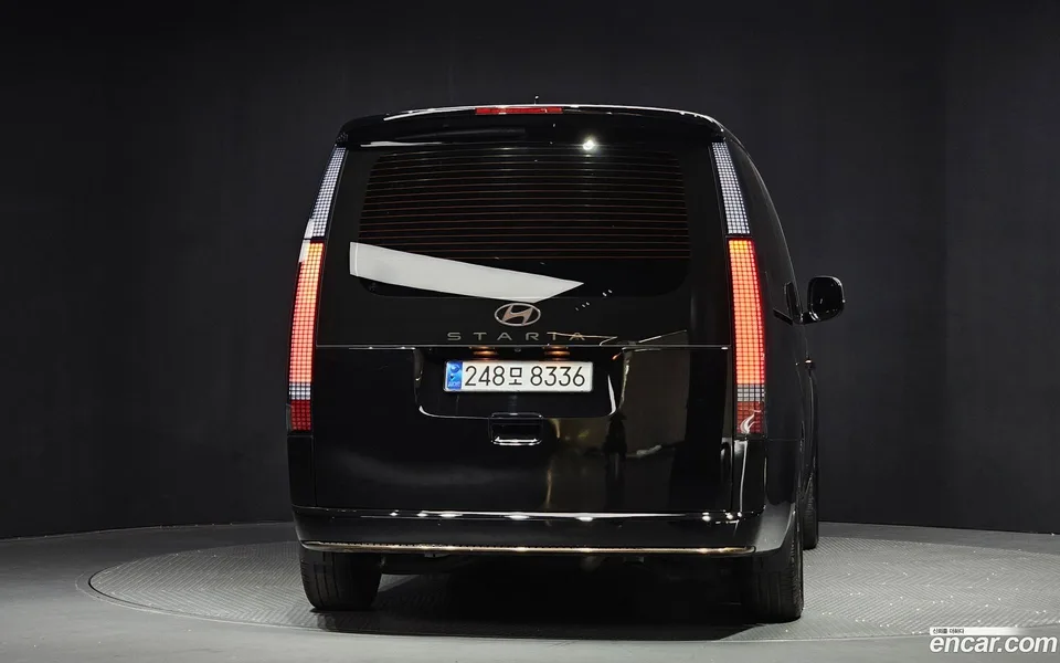 Hyundai Staria L3.5 9 2024 — миниатюра 4