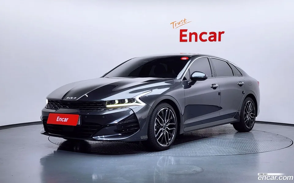 Kia K5 1.6 2023 — фото 1, купить с доставкой в Москву