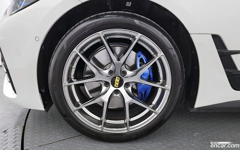 BMW i4 eDrive40 M 2023 — миниатюра 5