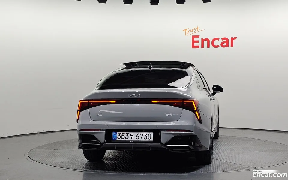 Kia K5 Hybrid 2024 — миниатюра 4