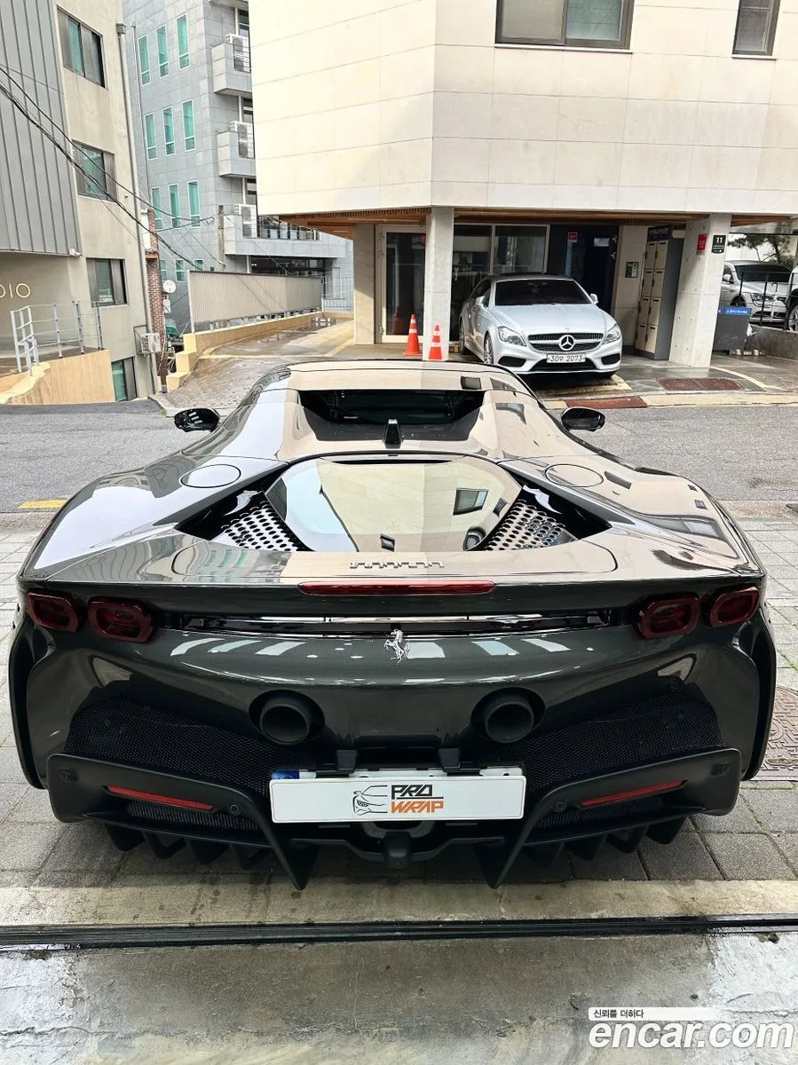 Ferrari SF90 Spider 4.0 2023 — миниатюра 4