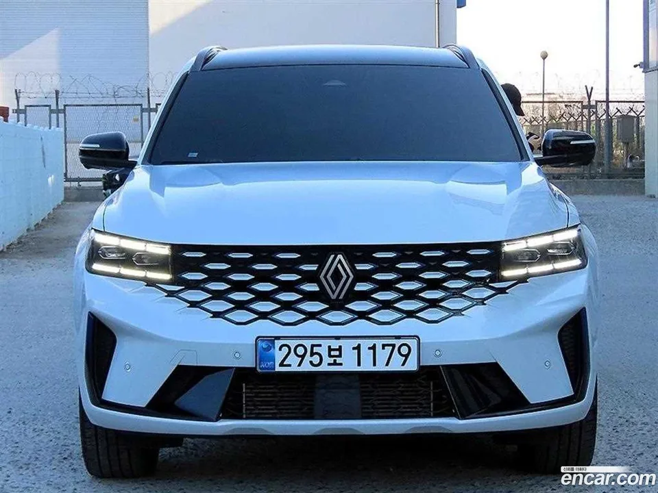 Renault Samsung Grand Koleos 2.0 4WD 2024 — фото 1, купить с доставкой в Москву