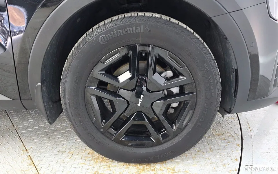 Kia Sorento HEV 1.6 2WD 2023 — миниатюра 2