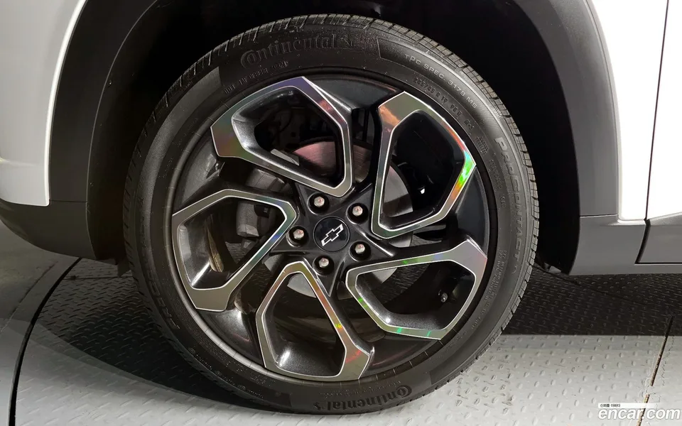 Chevrolet Trax Crossover 1.2 RS 2024 — миниатюра 5