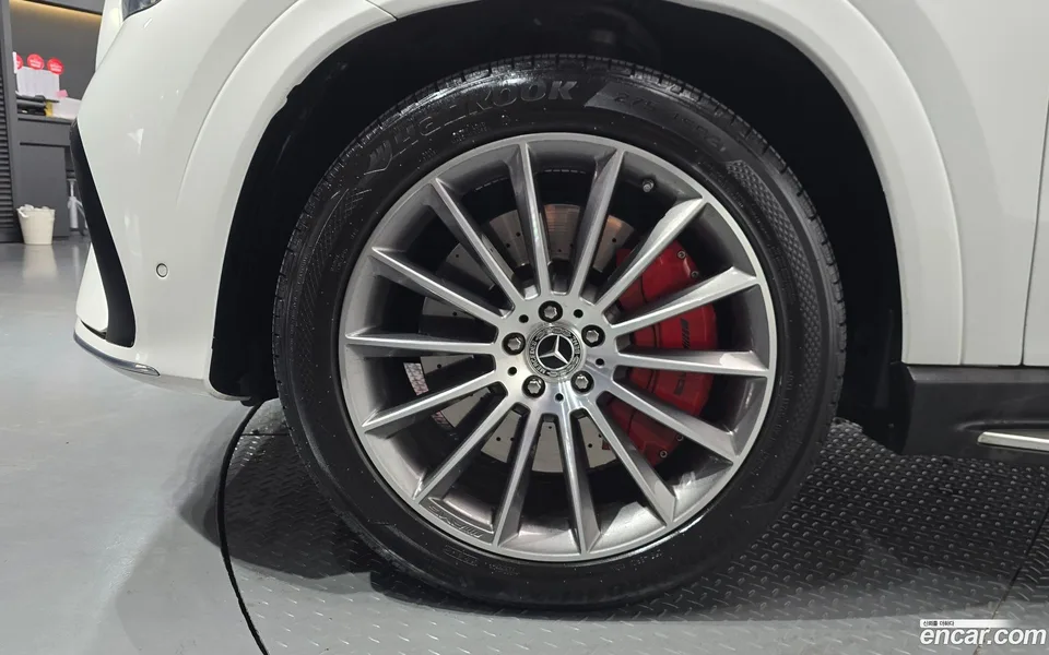 Mercedes-Benz GLE-Class GLE450d 4MATIC 2024 — миниатюра 2