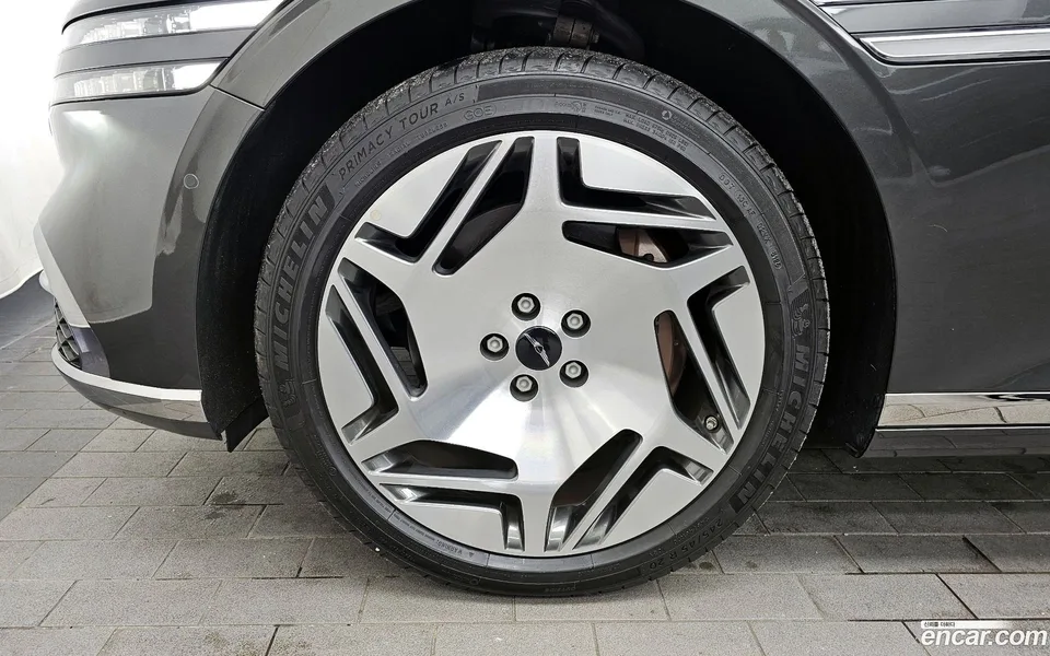 Genesis G90 3.5 e-S/C AWD LWB 2024 — миниатюра 2