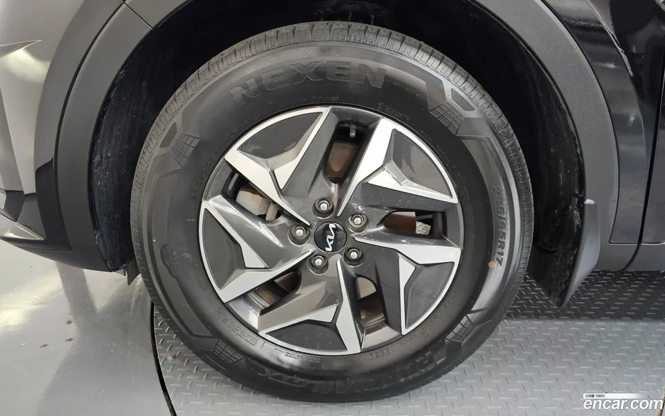 Kia Sorento HEV 1.6 2WD 2022 — миниатюра 2