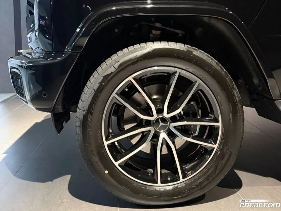 Mercedes-Benz G-Class G450d 2025 — миниатюра 5