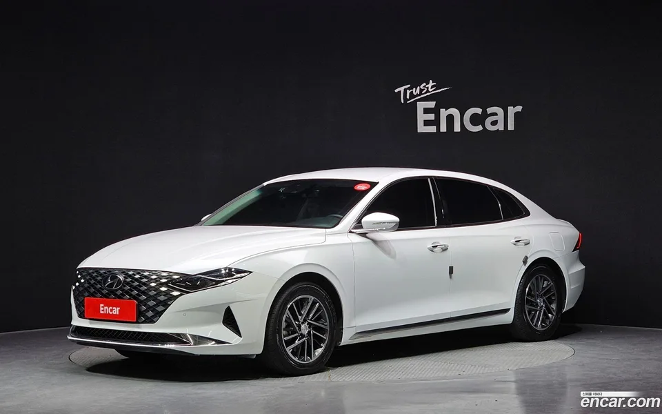 Hyundai Grandeur IG 3.0 LPi () 2022 — фото 1, купить с доставкой в Москву