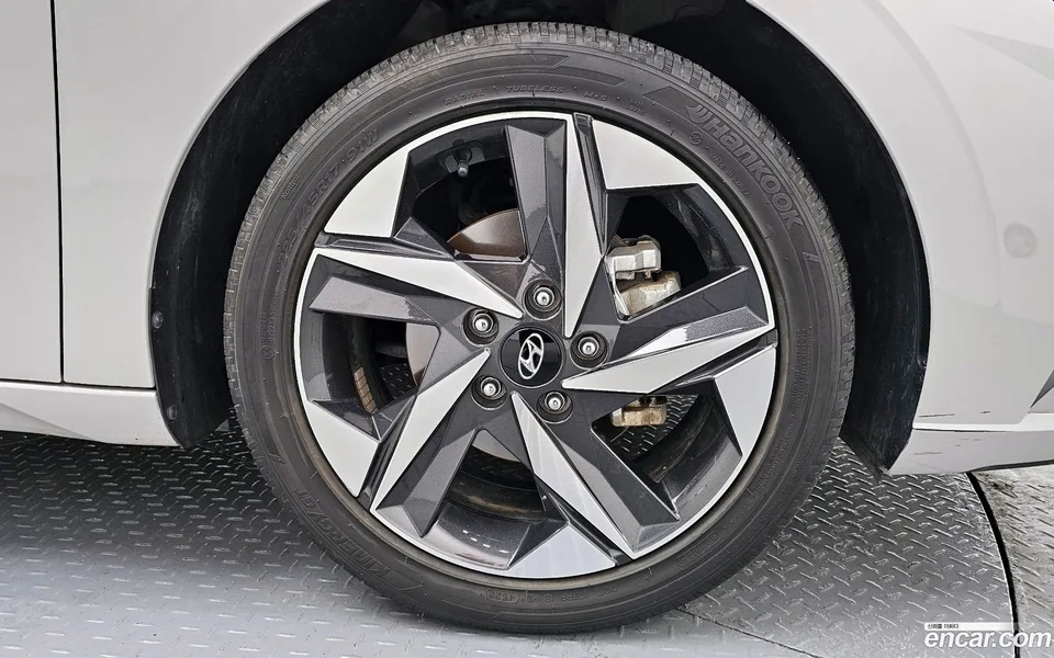 Hyundai Avante 1.6 2022 — миниатюра 5
