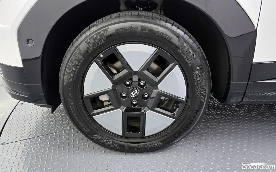 Hyundai SantaFe HEV 1.6 2WD 2023 — миниатюра 2