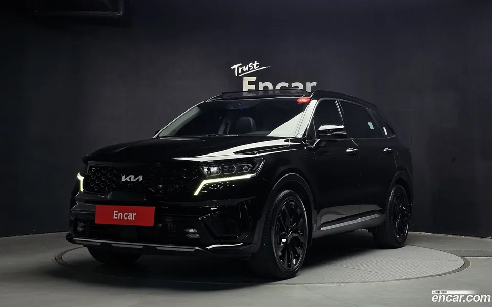 Kia Sorento 2.5T 4WD 2023 — фото 1, купить с доставкой в Москву