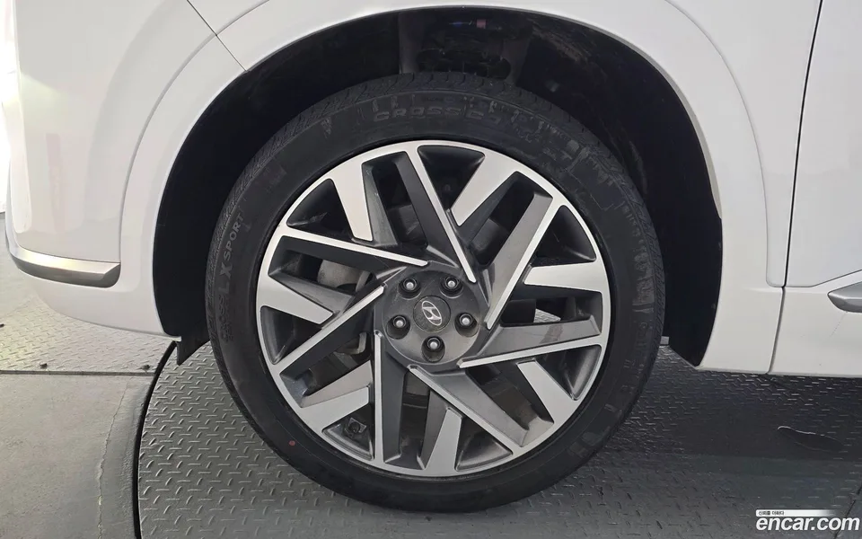 Hyundai SantaFe 2.5T 4WD 2023 — миниатюра 2