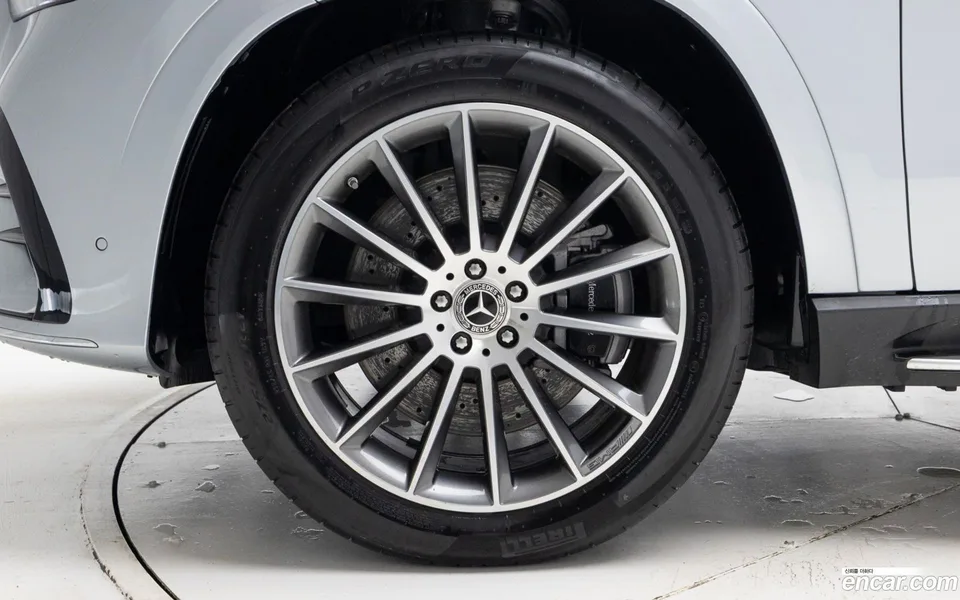 Mercedes-Benz GLE-Class GLE450 4MATIC 2025 — миниатюра 2