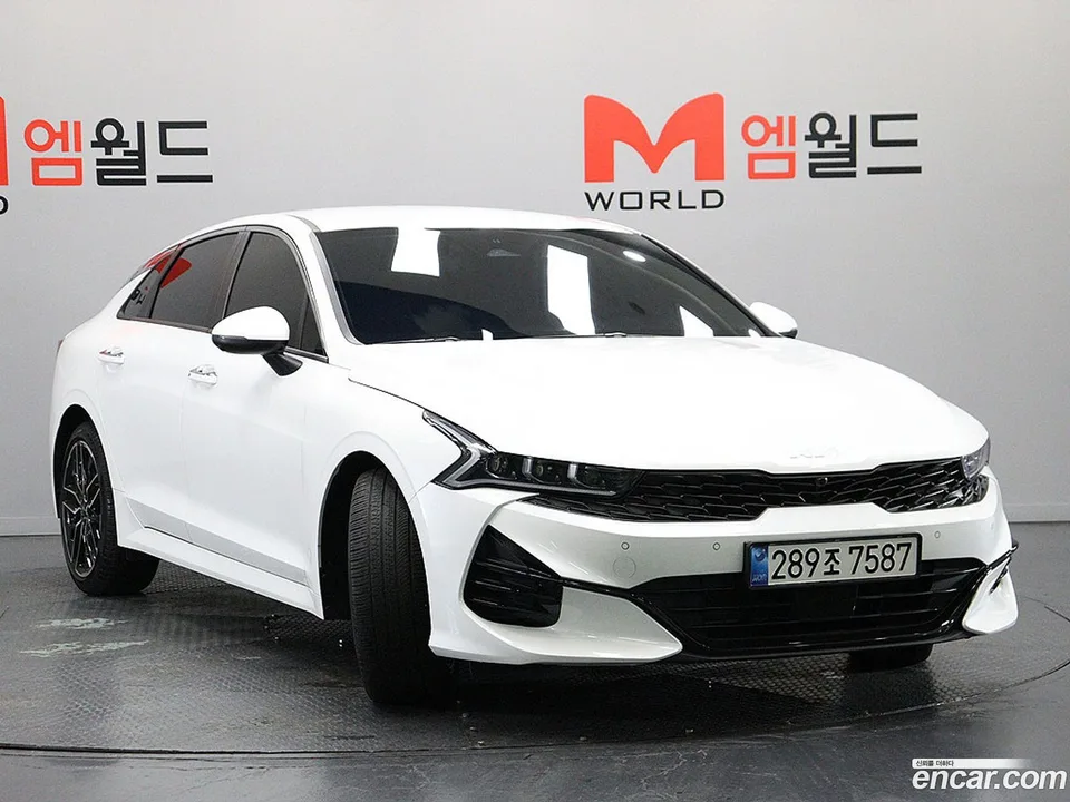 Kia K5 1.6 2022 — миниатюра 2