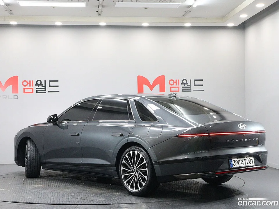 Hyundai Grandeur 2.5 2WD 2023 — миниатюра 3