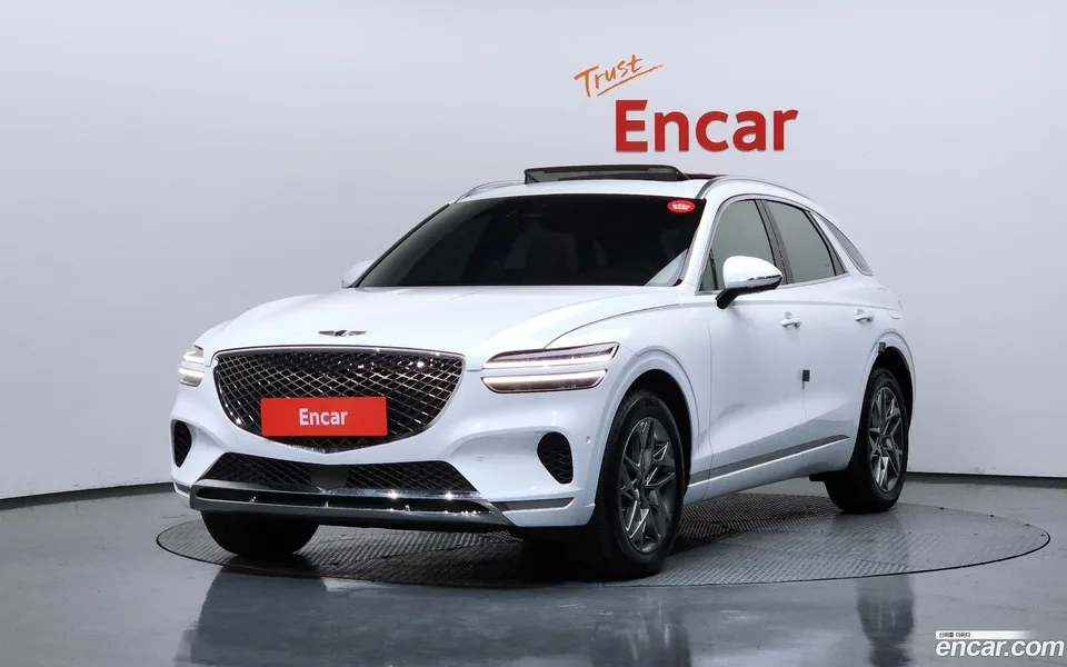 Genesis GV70 2.5T AWD 2023 — фото 1, купить с доставкой в Москву