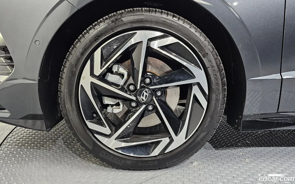 Hyundai Sonata The Edge Hybrid 2025 — миниатюра 2