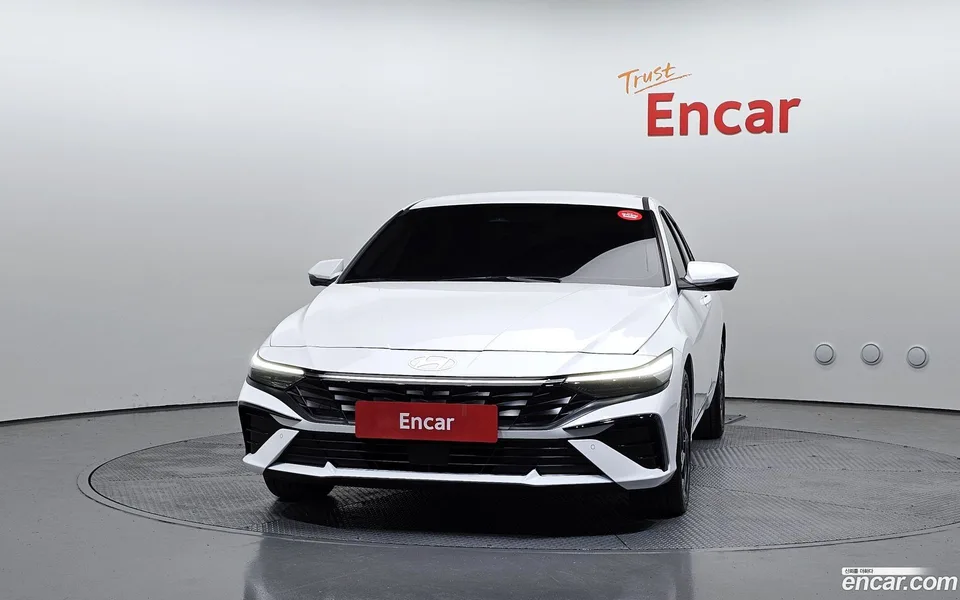 Hyundai Avante CN7 Hybrid 2025 — миниатюра 3