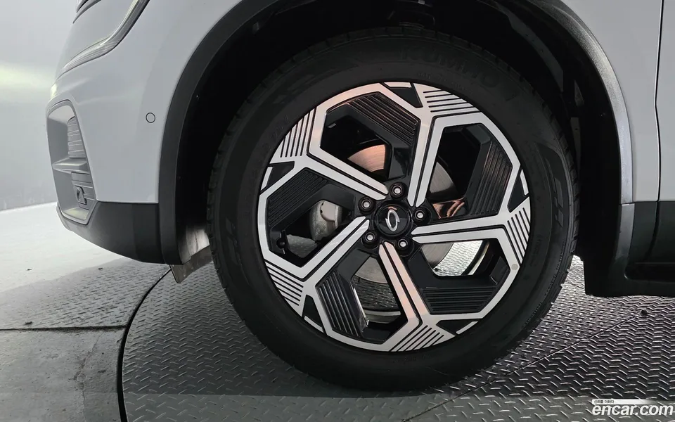 Renault Samsung QM6 2.0 LPe RE 2WD 2024 — миниатюра 2