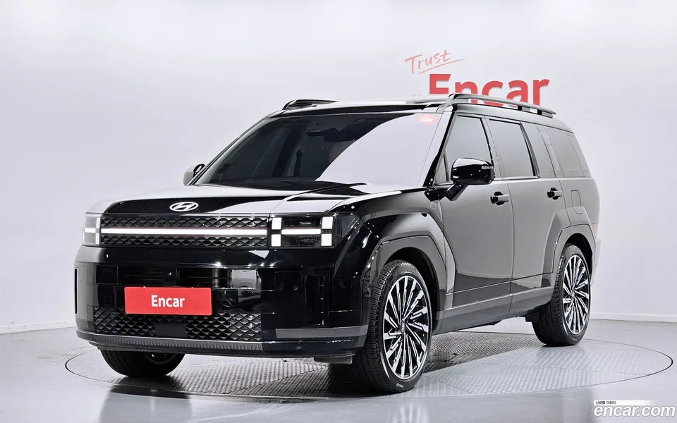 Hyundai SantaFe 2.5T 2WD 2024 — фото 1, купить с доставкой в Москву