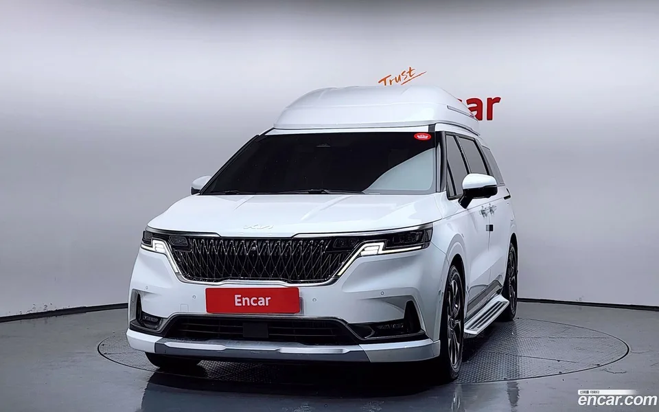 Kia Carnival 9 2022 — thumbnail 3