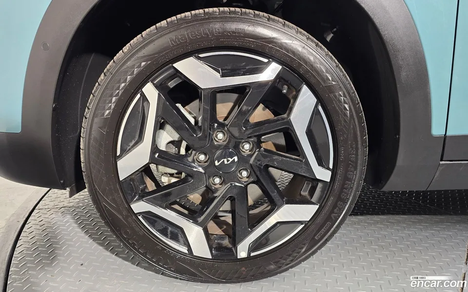 Kia Seltos 1.6 2WD 2024 — миниатюра 2