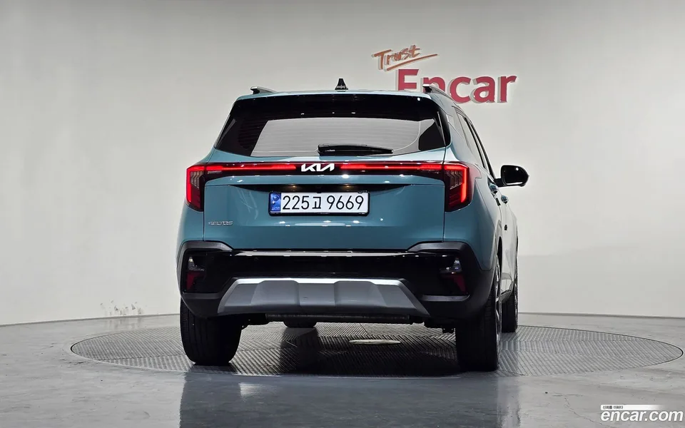 Kia Seltos 1.6 2WD 2024 — миниатюра 4