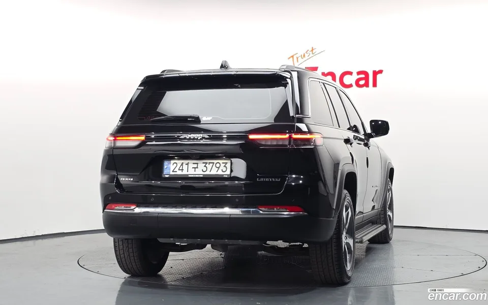 Jeep Grand Cherokee 3.6 2023 — миниатюра 4