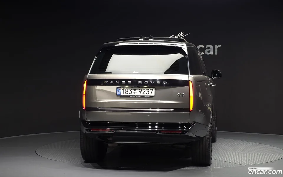 Land Rover Range Rover D350 AB 2023 — миниатюра 4