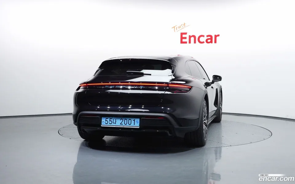 Porsche Taycan 4 2023 — миниатюра 4