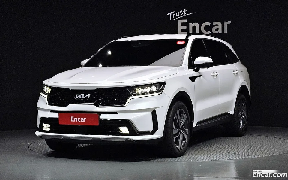Kia Sorento HEV 1.6 2WD 2022 — photo 1, buy with delivery to Moscow