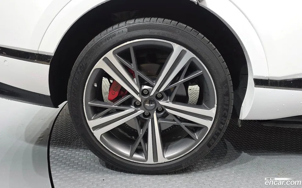 Genesis GV80 Coupe 3.5T e-S/C AWD 2024 — миниатюра 2