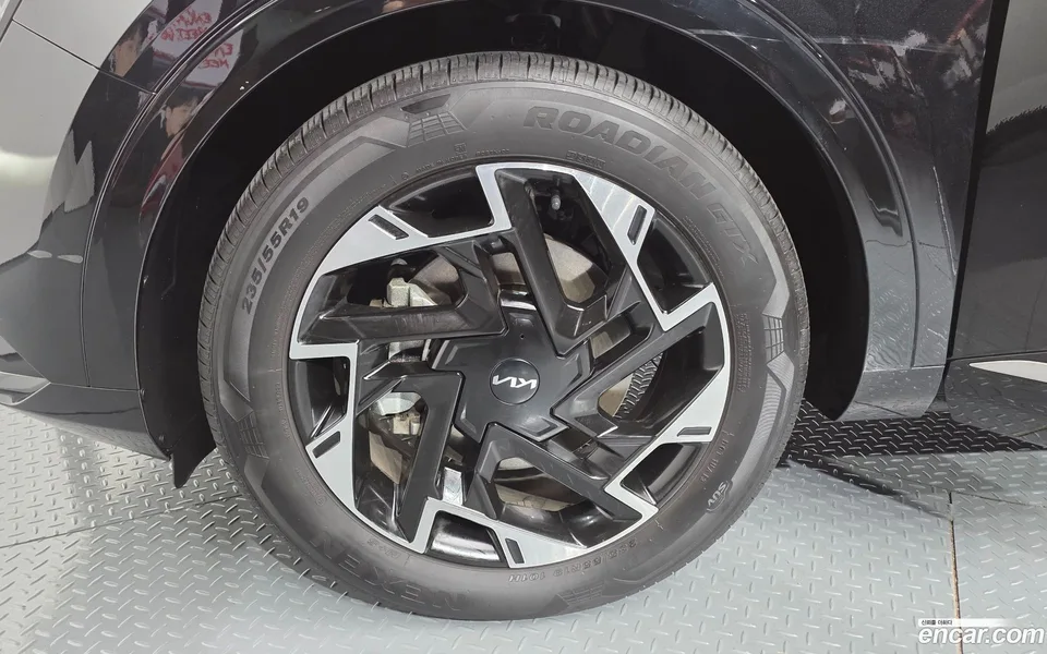 Kia Sportage 1.6 2WD 2023 — миниатюра 2
