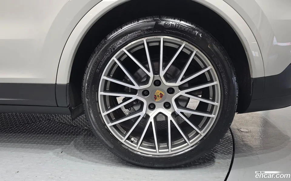 Porsche Cayenne 3.0 2022 — миниатюра 5
