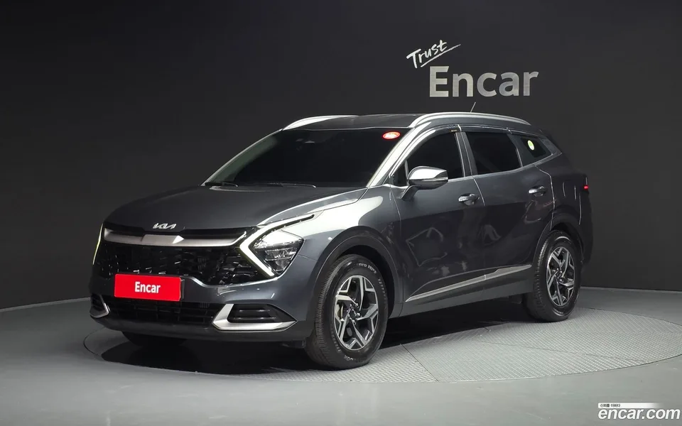 Kia Sportage 1.6 2WD 2022 — фото 1, купить с доставкой в Москву