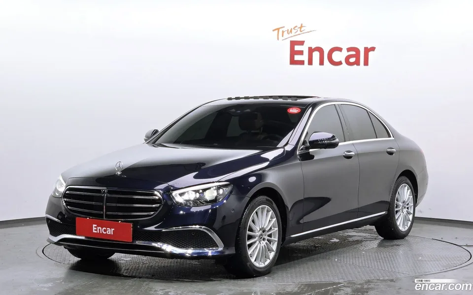 Mercedes-Benz E-Class E250 2022 — фото 1, купить с доставкой в Москву